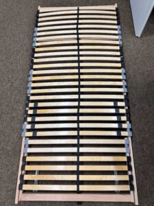 Lattenrost Easyfix K fertig aufgebaut.