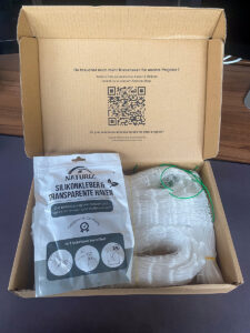 Katzennetz Verpackungskarton geöffnet
